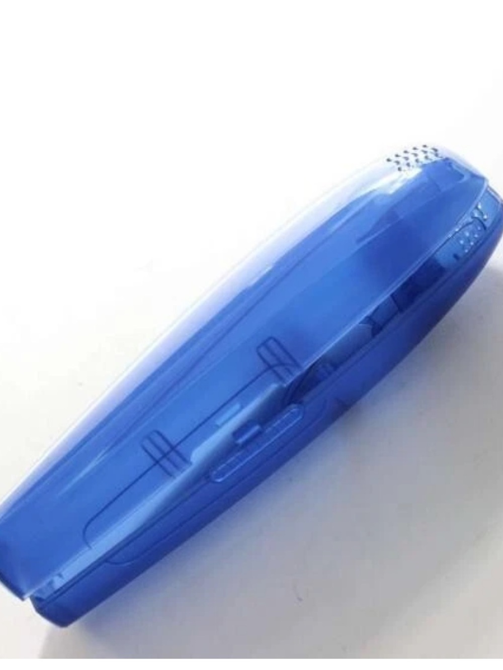 Genuine Oral-B 67040154 Plastic
Case, Blue